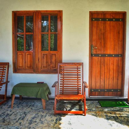 Tropical Garden Homestay Pidurangala Σιγκιρίγια Εξωτερικό φωτογραφία